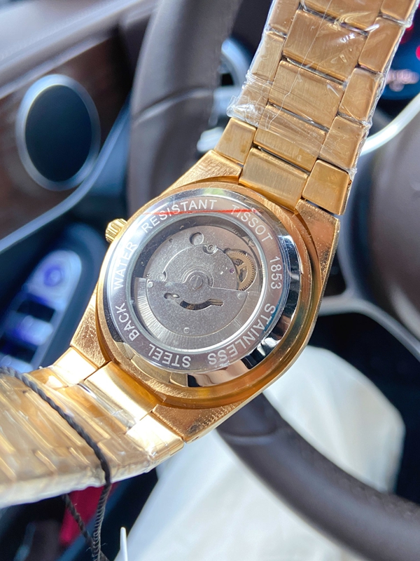 ブランド時計着用イメージ